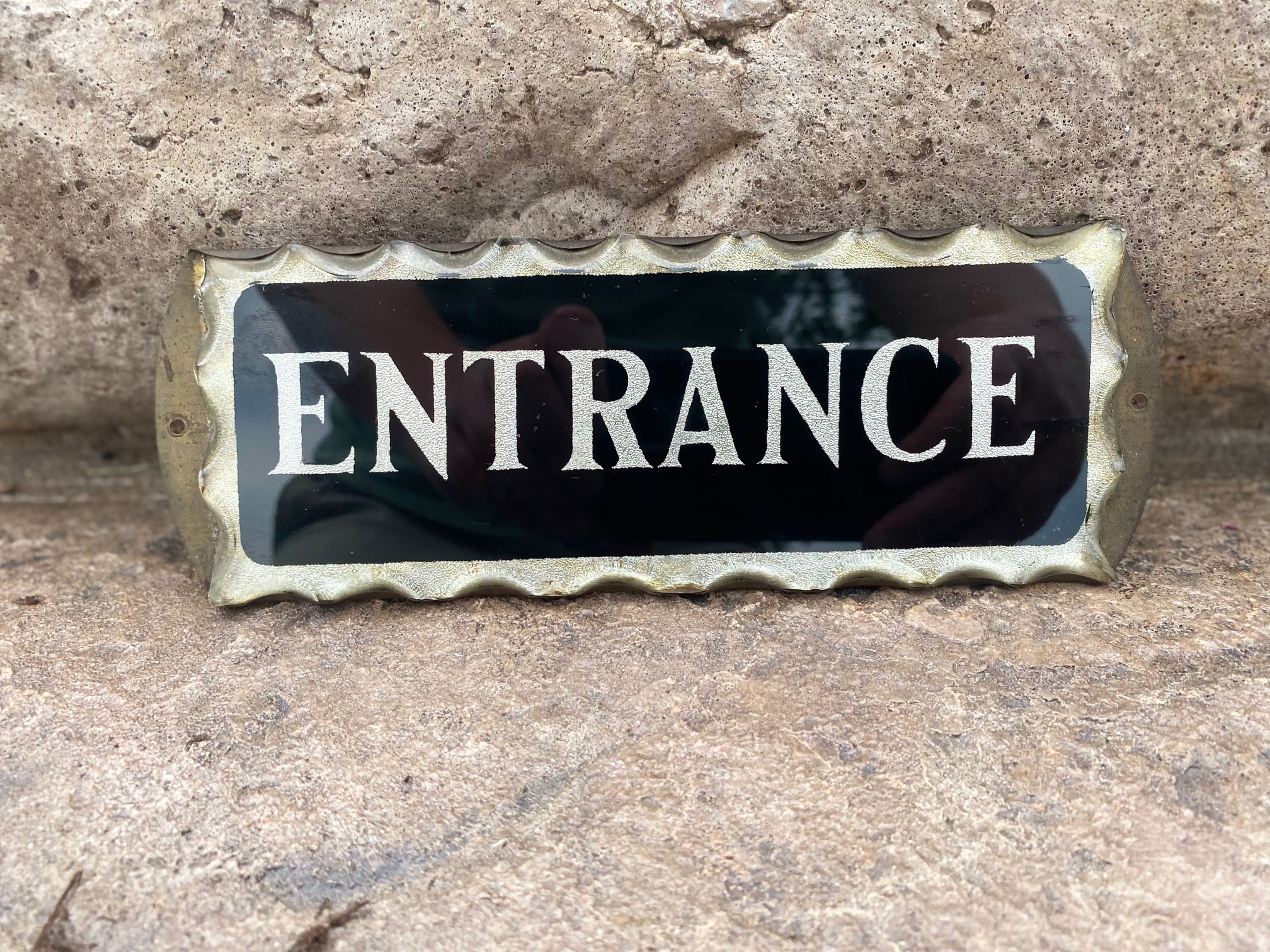 Entrance Sign - Breweriana Aficionado